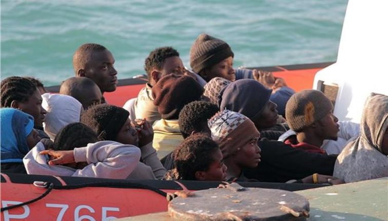 21387701 italy migrants jpeg 00607limghandler thumb large 0