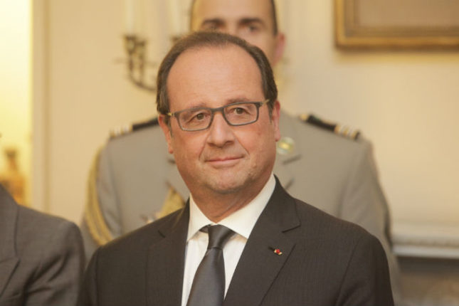 hollande athina